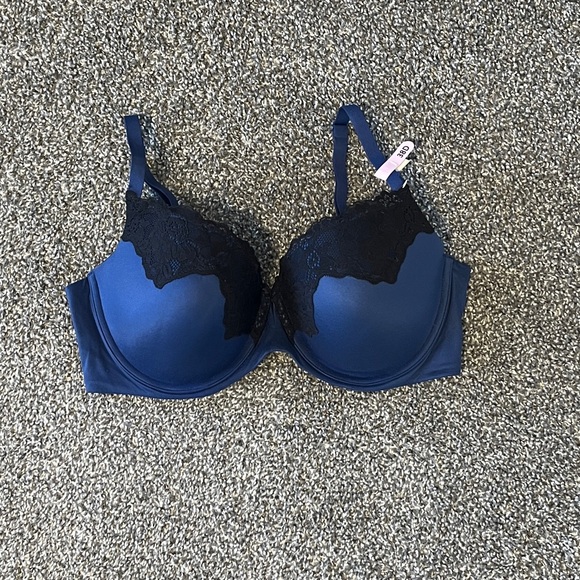 Maidenform Midnight Blue and Black Lace Bra Size 38D - Picture 2 of 5